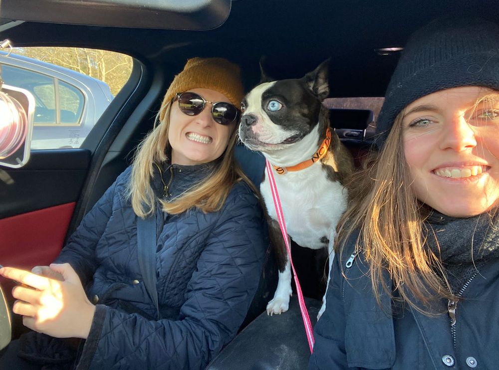Becky, Giulia and Blue in the car