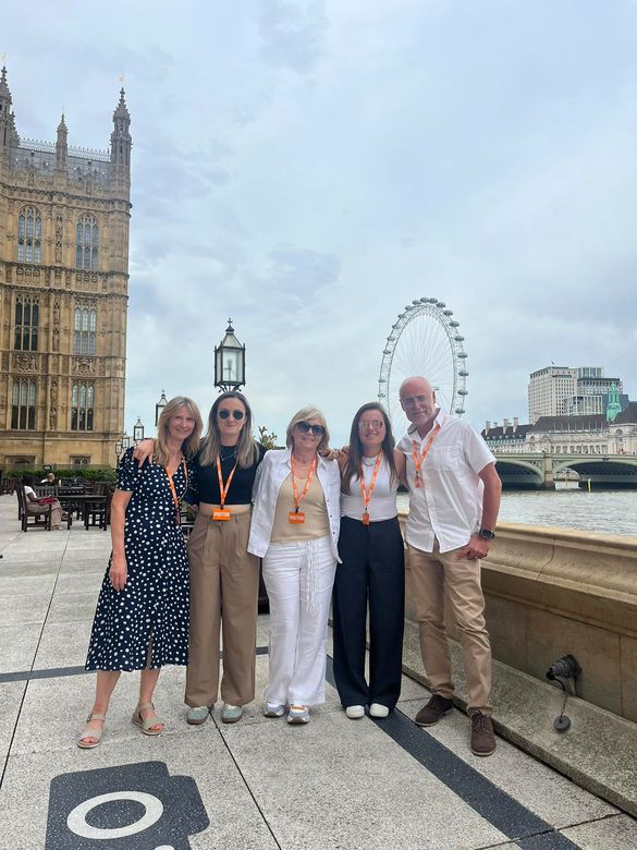 Everyone in front of Parliament and the London Eye